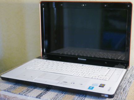 Ноутбук Lenovo IdeaPad Y550 ubuntu-19.04