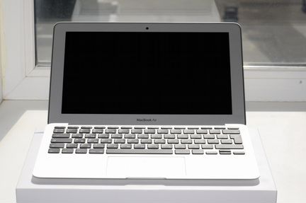 Apple MacBook Air 11