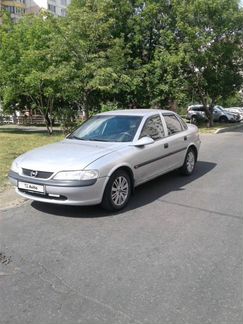 Opel Vectra 1.8 AT, 1997, седан