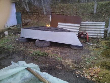 Деревянная лодка с алюминиевыми бортами