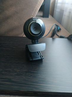 Веб-камера Logitech Win 7, 10 в отличном состоянии