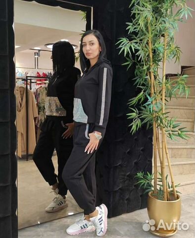 Спортивный костюм