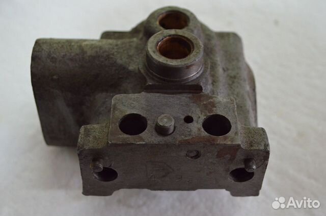 Корпус нагнетающей секции масл. насоса в сб. 236-1