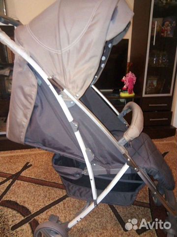 Прогулочная коляска Happy Baby Eleganza