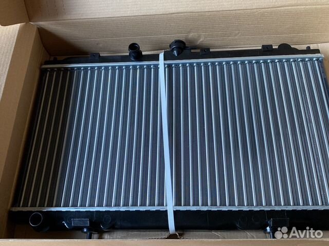 Радиатор охлаждения Almera n16 МКПП