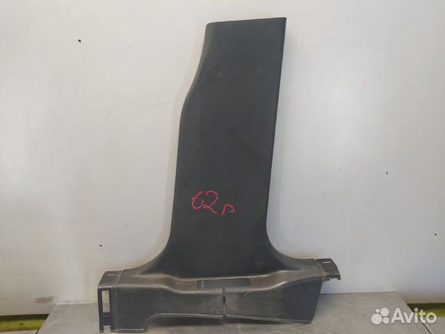 Накладка центральной стойки правая Nissan