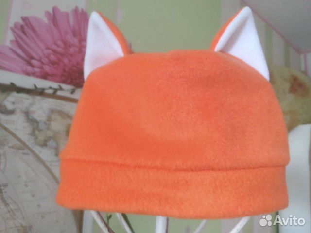 Шапки флисовые с ушками: чёрная и оранжевая