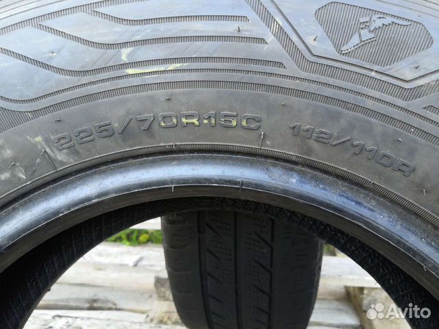 225/70 R15C Goodyear Vector 4 Seasons Cargo