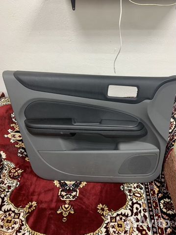 Дверная карта передняя Ford focus 2