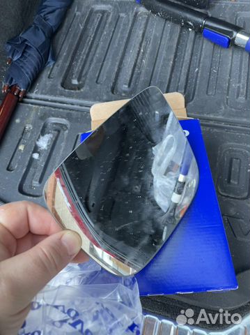 Зеркальный элемент левого зеркала volvo xc60