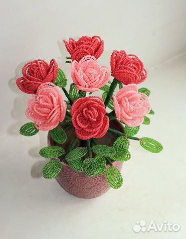 Цветы из бисера. Изделия из бисера