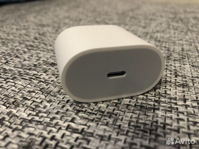 Адаптер Apple Type-C