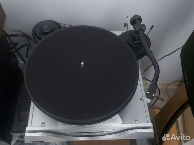 Проигрыватель винила Pro-ject RPM 1.3