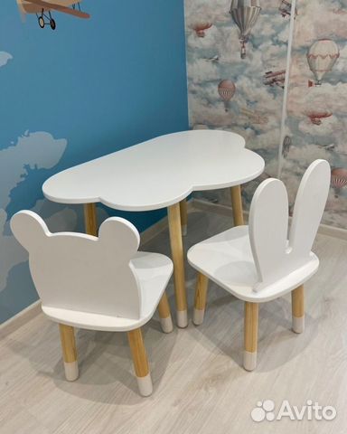 Детский стол и стул