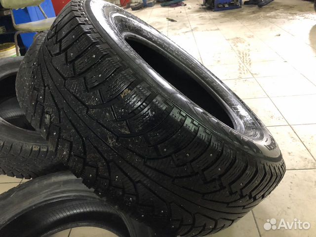 Nokian 275/65 R17, 2 шт