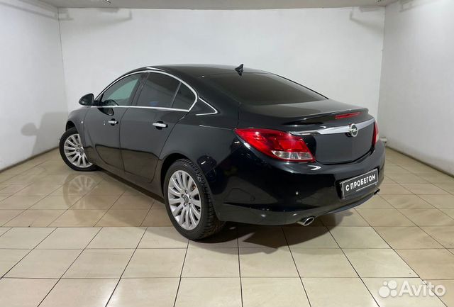 Opel Insignia `2011