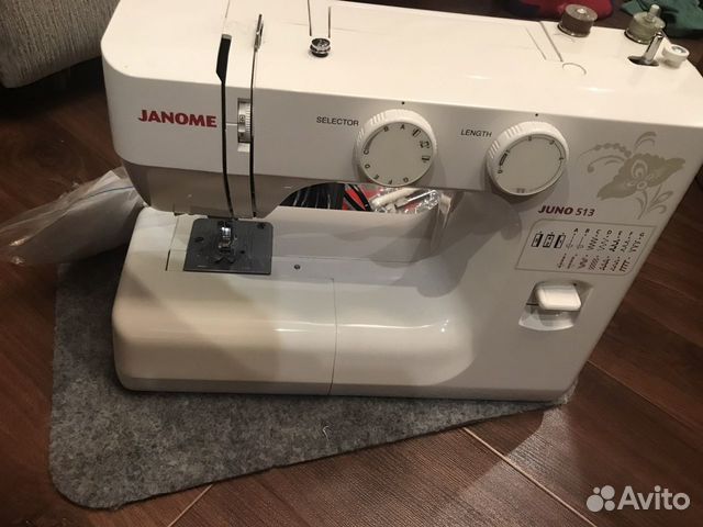 Швейная машина Janome juno 513