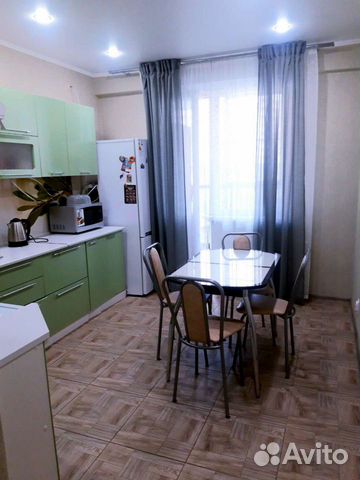 

2-к. квартира, 65 м², 2 кровати
