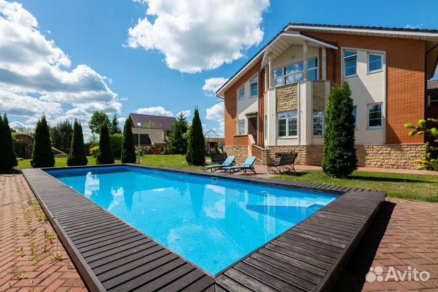 

8-к. коттедж, 650 м²