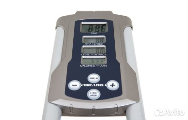 Эллиптический тренажер Spirit Fitness XG200