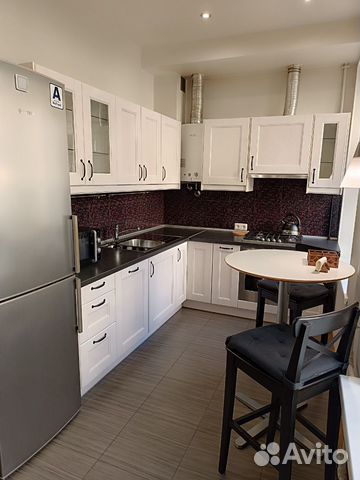 

2-к. квартира, 65 м², 2/3 эт.
