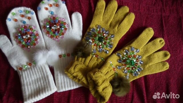 Белые Варежки со стразами Белые Варежки со стразами