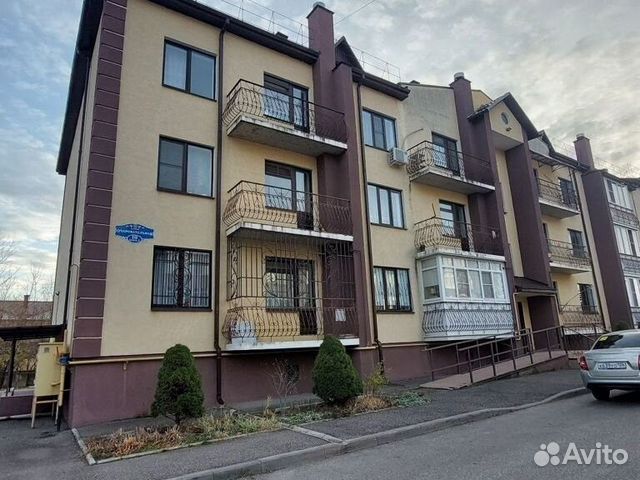 

2-к. квартира, 62 м², 1/3 эт.