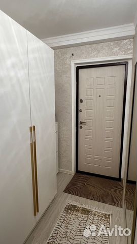 

1-к. квартира, 42 м², 8/9 эт.