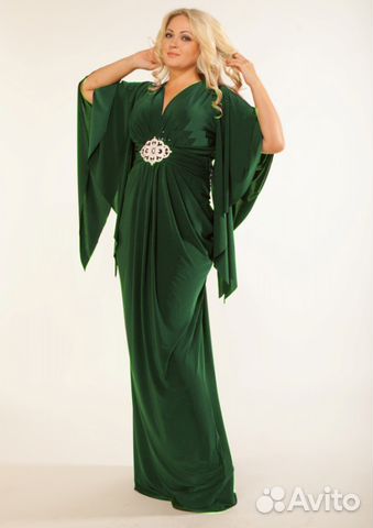 Платье в пол изумрудный цвет 52,64,56,58,60 размер Платье в пол изумрудный цвет 52,64,56,58,60 размер