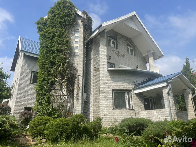 

5-к. коттедж, 500 м²