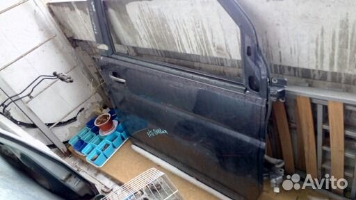 Дверь передняя правая + Стекло Honda Stepwagon