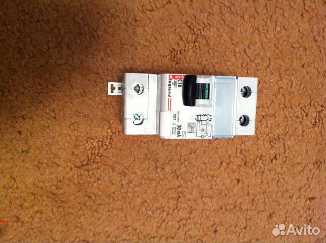 Дифф. автомат Legrand 25 А/30 мА, Schneidr Elektri
