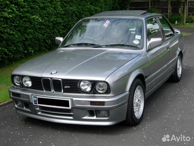 Лобовое стекло BMW E30 Лобовое стекло BMW E30