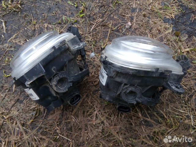 Фара противотуманная правая BMW X5 F15, X4 Фара противотуманная правая BMW X5 F15, X4