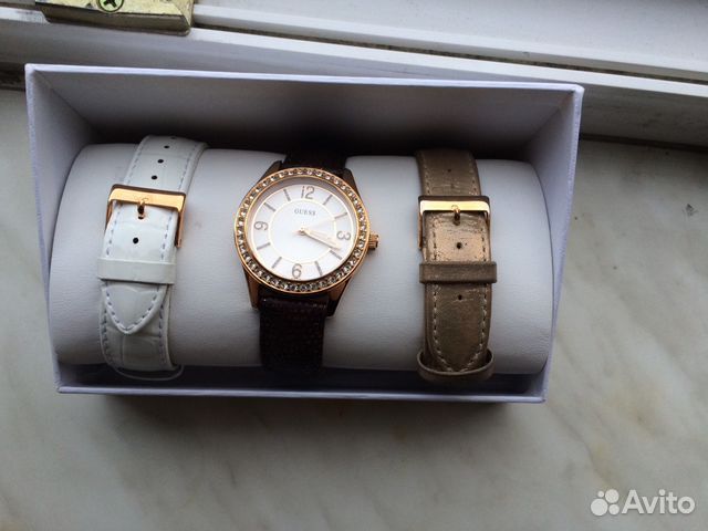 Часы guess женские w0512l1