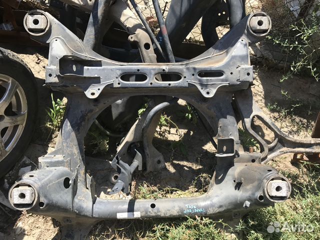 Передний подрамник VW Touareg / Q7 / Porsche 3.0 Передний подрамник VW Touareg / Q7 / Porsche 3.0
