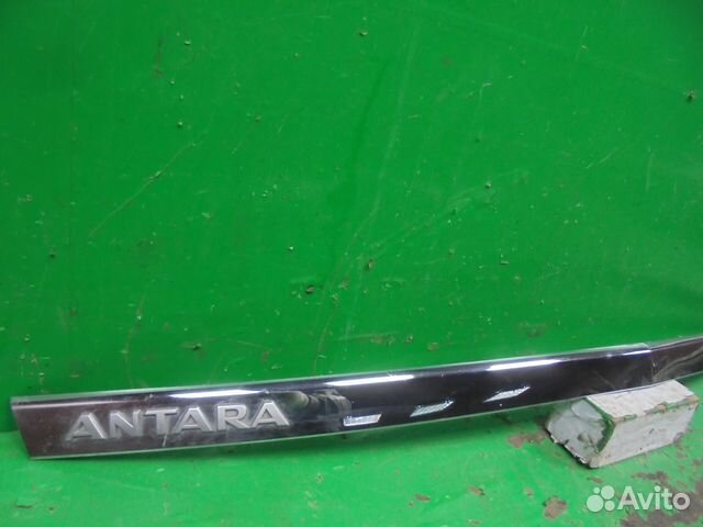 Молдинг двери багажника Opel Antara 06 г