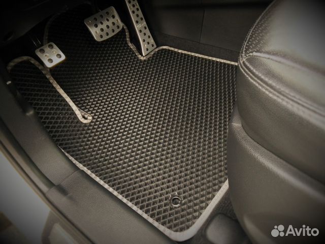 Новые коврики в салон Hyundai Santa Fe Новые коврики в салон Hyundai Santa Fe