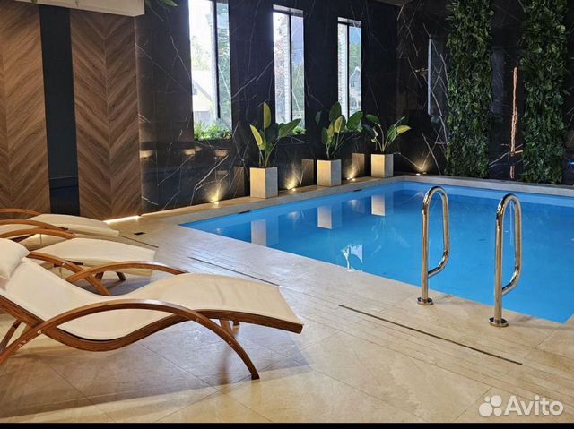 

10-к. и более коттедж, 920 м²