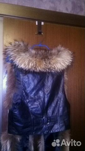 Жилетка кожаная с мехом Жилетка кожаная с мехом