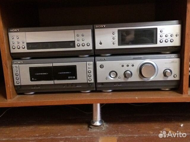 Музыкальный центр 