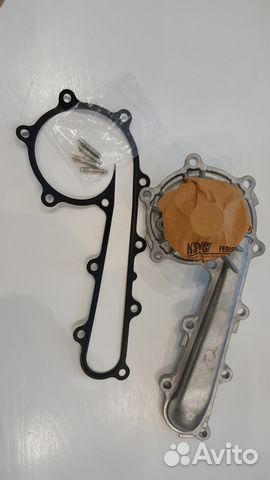 Помпа водяная Y61 Nissan Patrol - B1010VC225