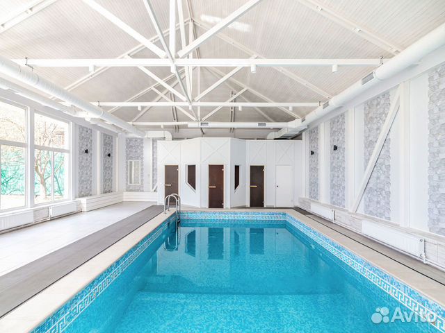 

10-к. и более коттедж, 300 м²