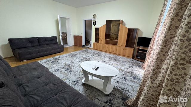

3-к. квартира, 100 м², 7 кроватей