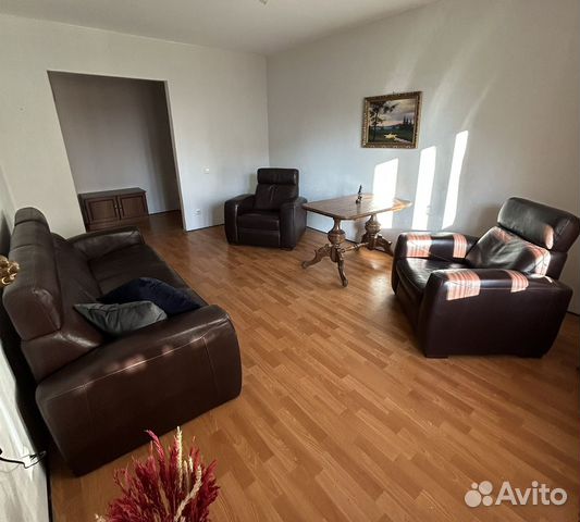 

3-к. квартира, 76 м², 6 кроватей