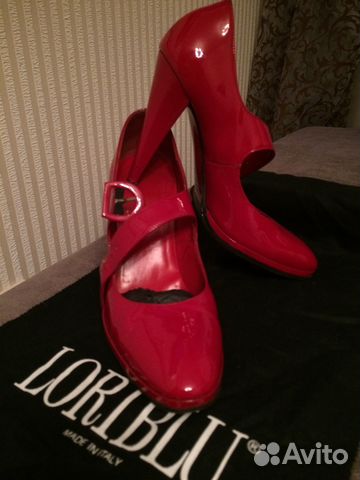 Туфли Loriblu красного цвета лаковая кожа Италия Туфли Loriblu красного цвета лаковая кожа Италия
