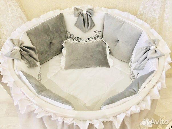 Комплект в кроватку 23 предмета Комплект в кроватку 23 предмета