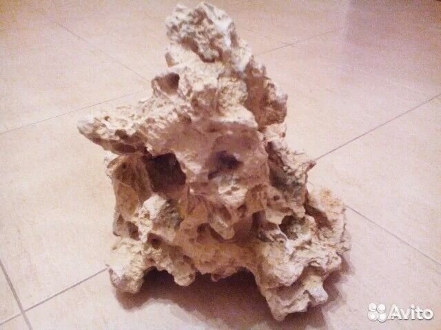 Нагреватель и камень для аквариума Нагреватель и камень для аквариума