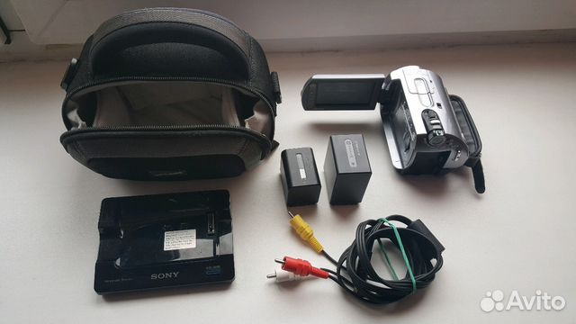 Камера Sony DCR-SR82E комплект Камера Sony DCR-SR82E комплект