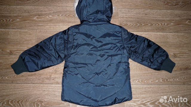 Новая куртка р-р 110 и 116